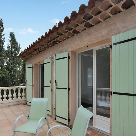 Awesome In Saint-raphael With Wifi *