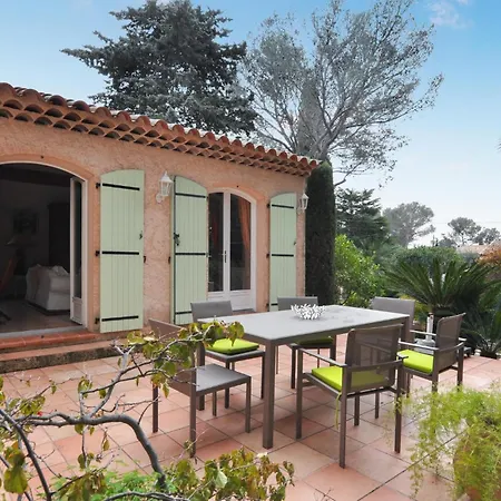 Сasa de vacaciones Awesome In Saint-raphael With Wifi *